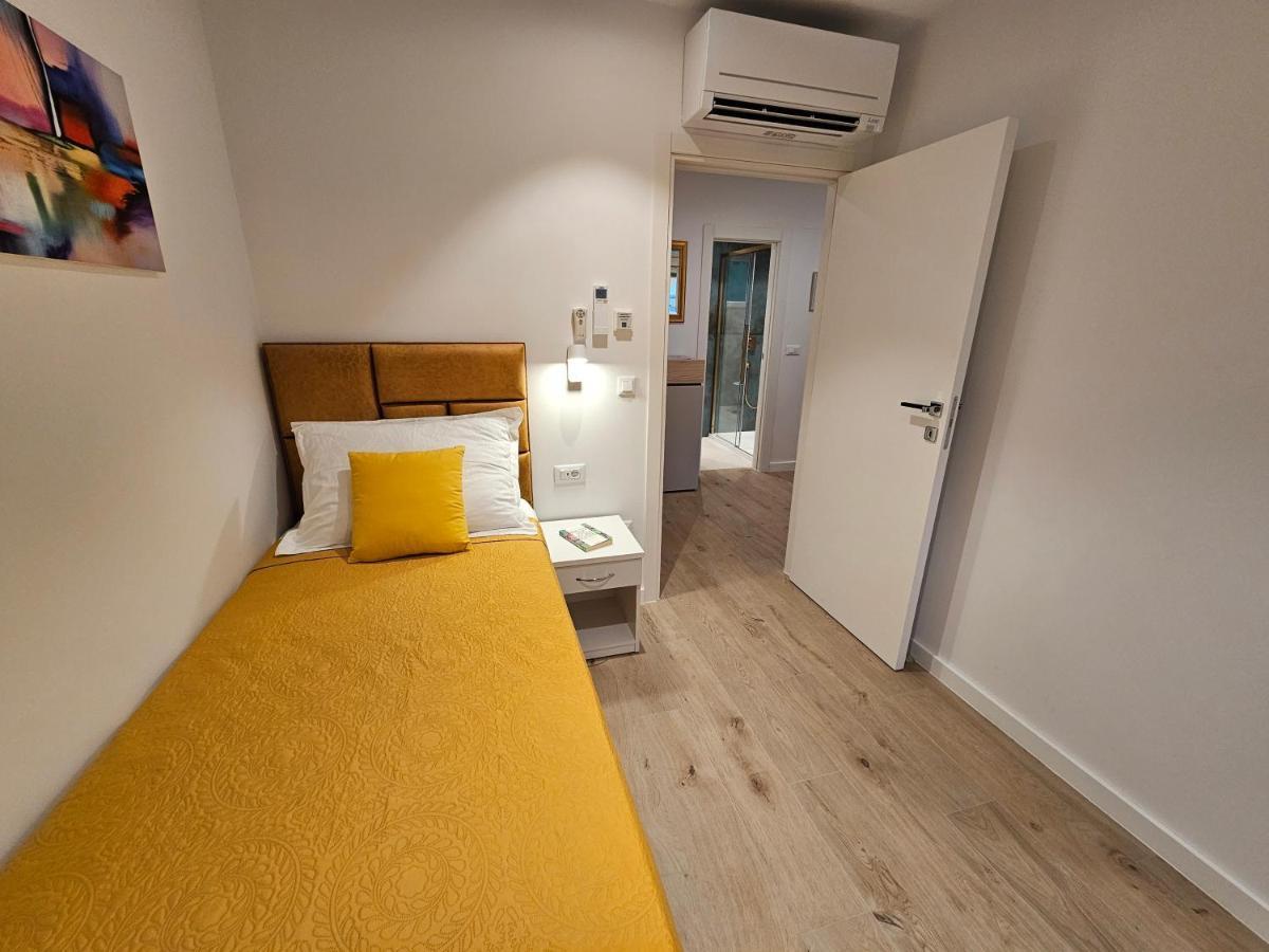 Luxury Spacious Apartment Maringo Сплит Экстерьер фото